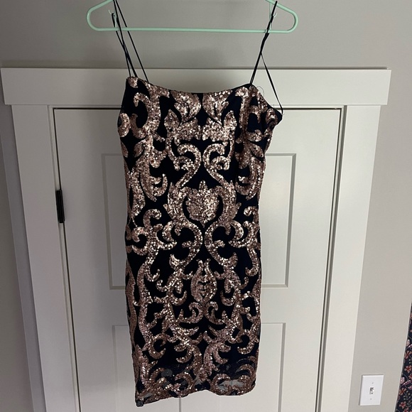 Windsor Dresses & Skirts - homecoming dress